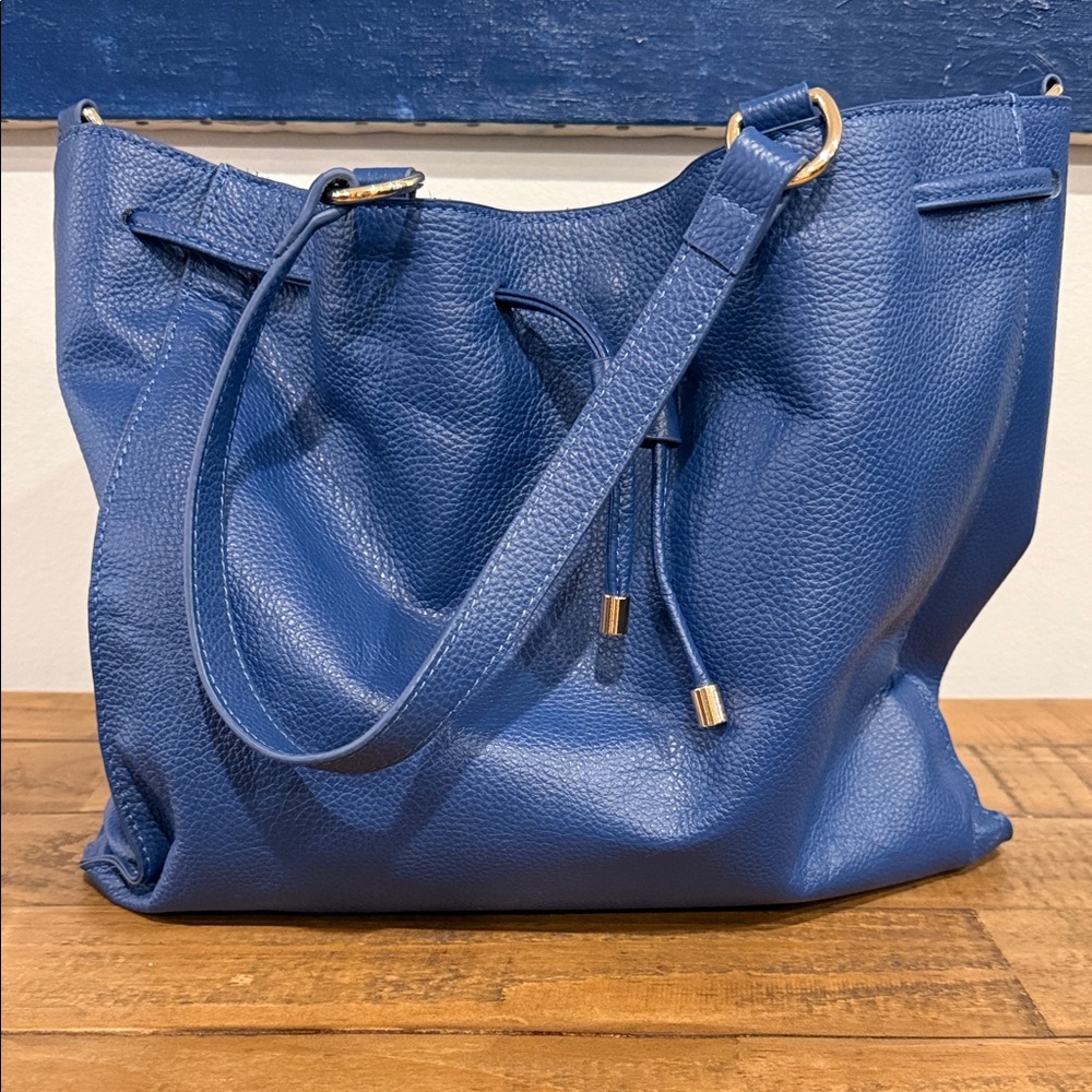 LAGGO Blue Leather Shoulder Bag